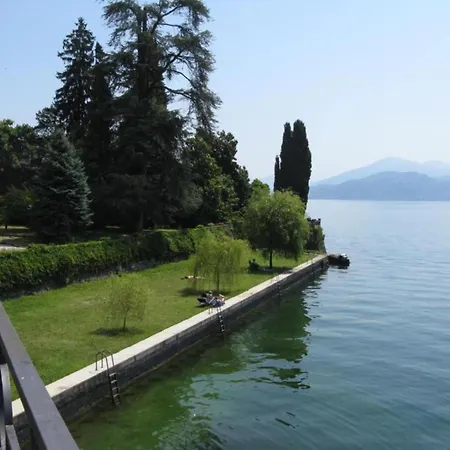 Apartment By Lake Maggiore With Pool, Cleaning Included Appartement